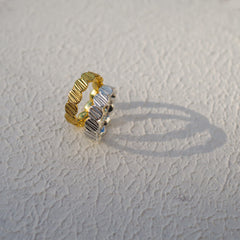 Origins Charm Ring Gold