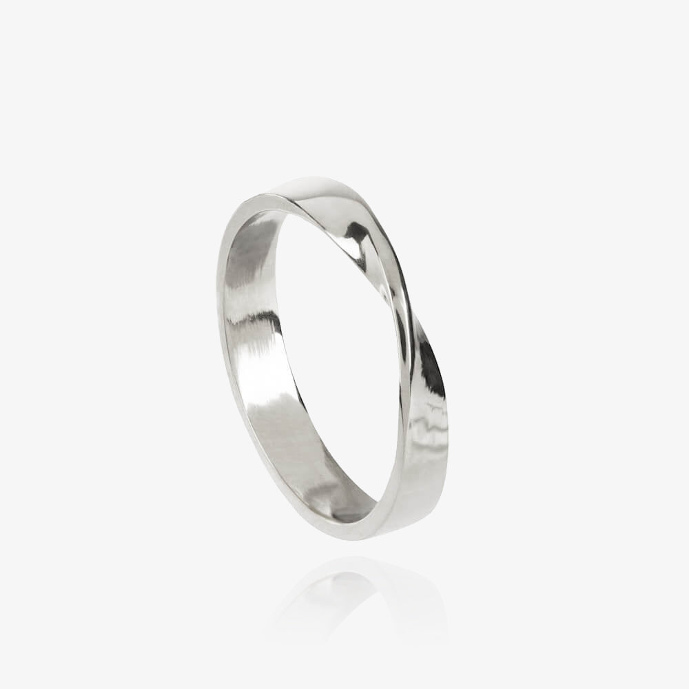 Mobius Ring Silver