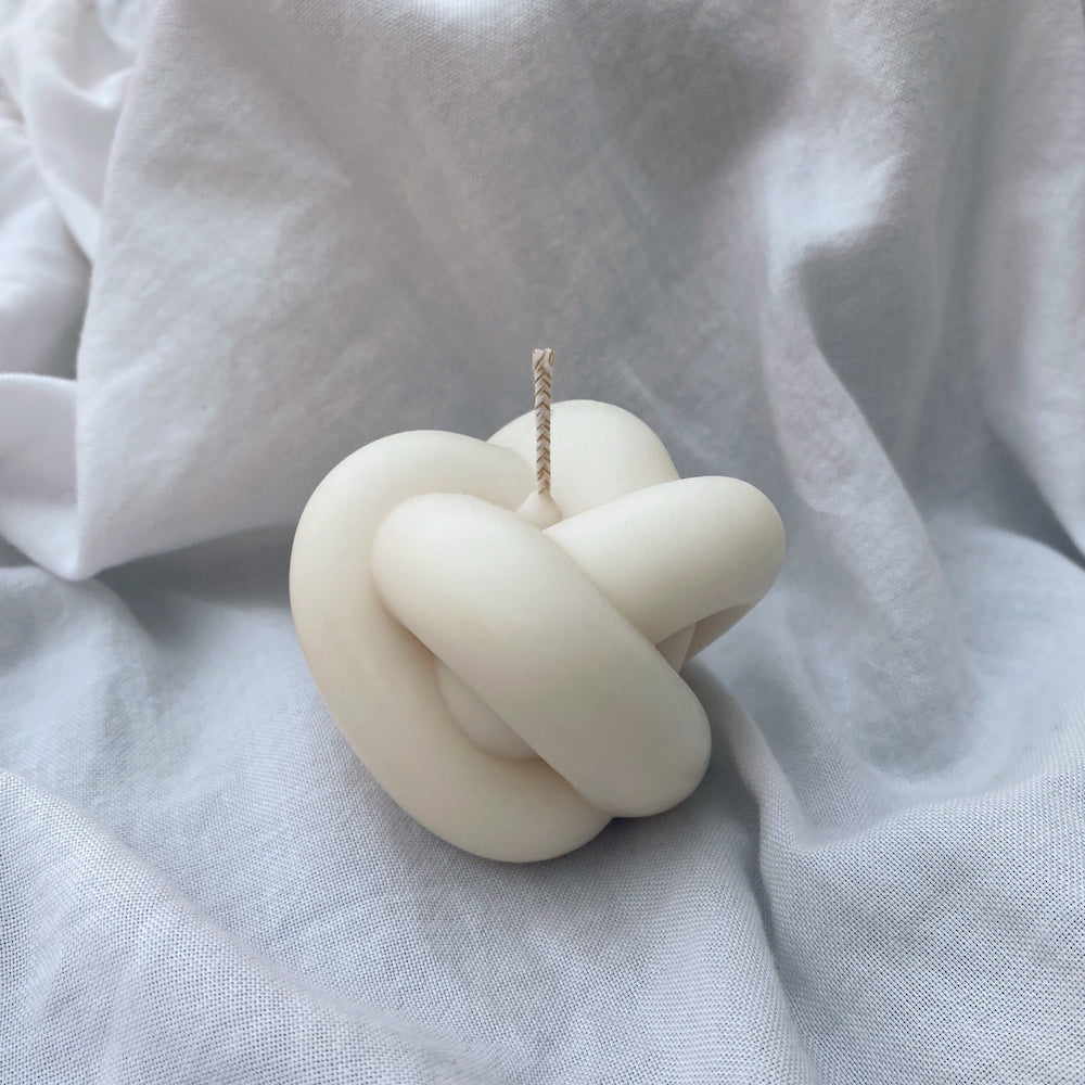 Cream Knot Soy Candle